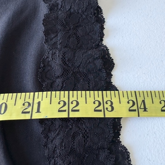 White House Black Market Black Lace Camisole Sz M Office Teacher Casual Stretch - Picture 11 of 11